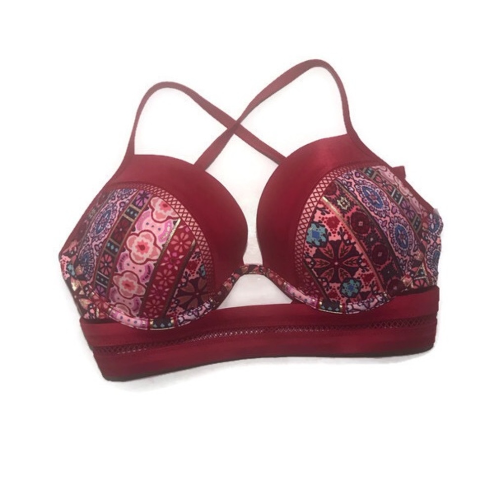 NWT swim top by Shade and Shore size 36C